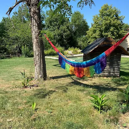 Le Clos Boheme Сasa de vacaciones Saint-Medard-de-Mussidan